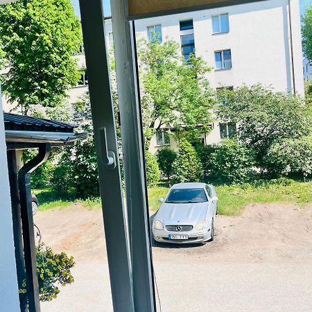 Tallinnhousing Studio For 4 With Free Parking 外观 照片